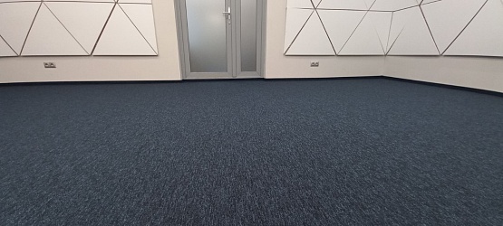 Укладка ковролина -400м2